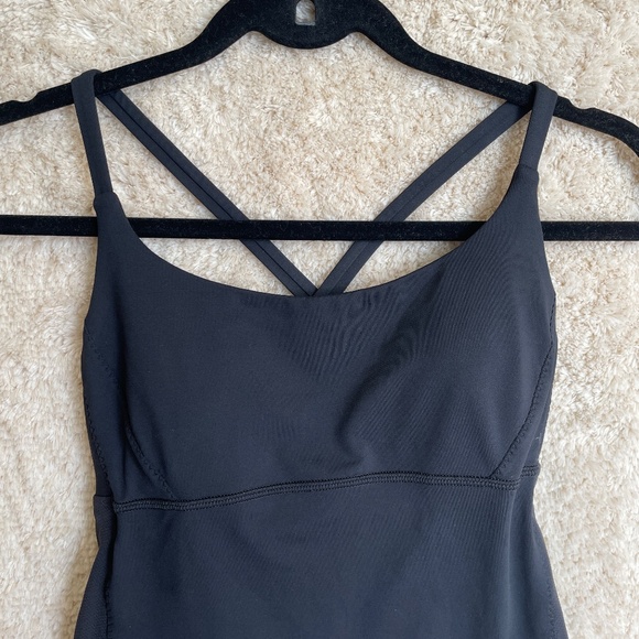 Lululemon Active Tank Tops Racerback Strappy Womens Black Size 4 Padded - Picture 2 of 9